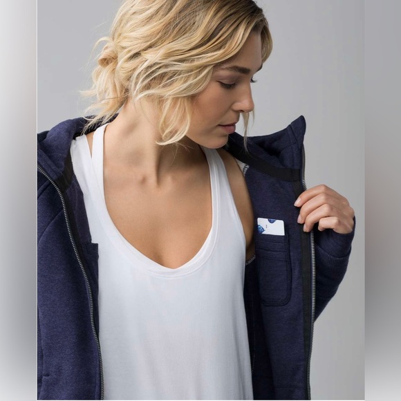 Lululemon Size 4 Scuba Hoodie Storage Heathered Deep Indigo - Picture 6 of 16